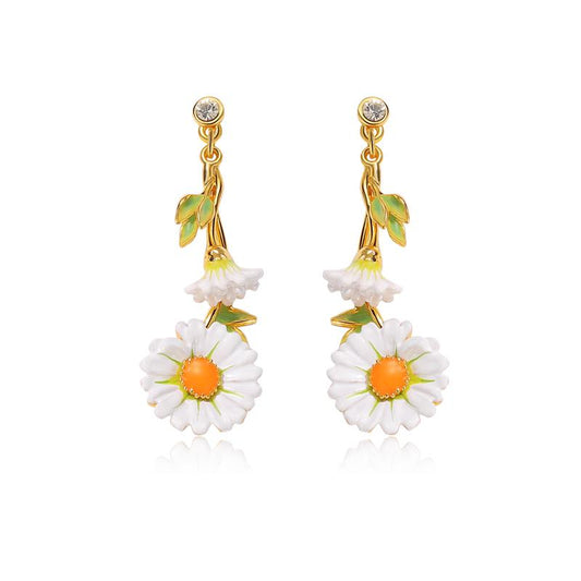 Daisy Breeze Blooming Earrings