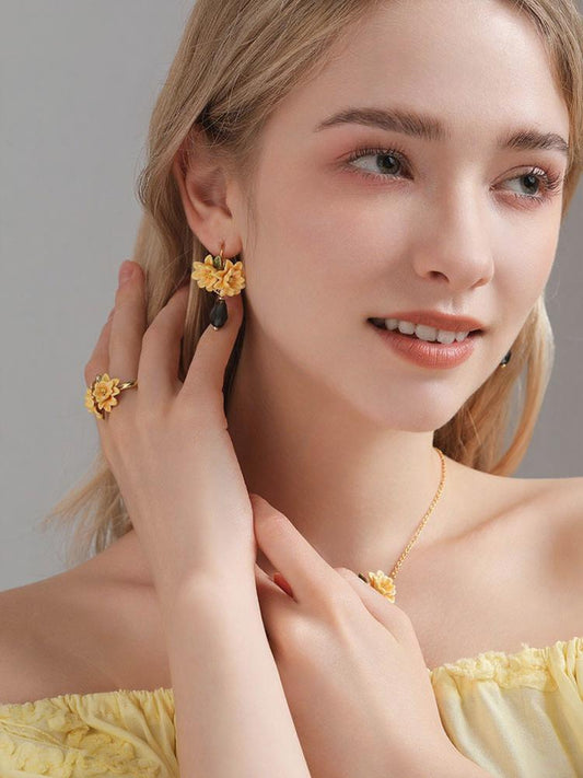 Yellow Gardenia Twilight Bloom Earrings