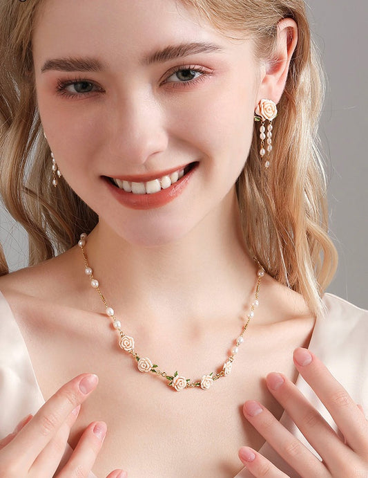 Champagne Rose Pearl Necklace