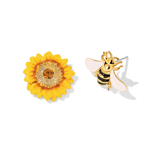 Honey Bloom Sunflower Bee Stud Earrings