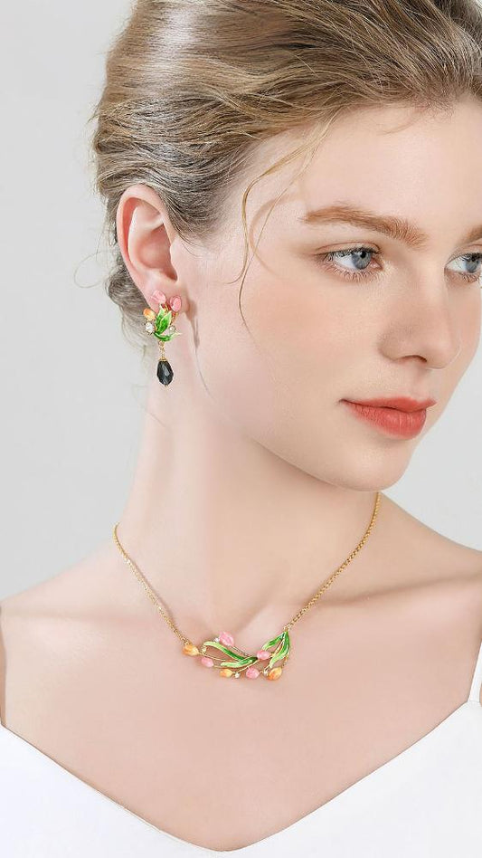 Tulip Etoile Radiance Earrings